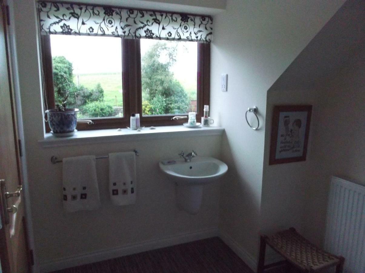 Meikle Ardrone Homestay Кит Экстерьер фото